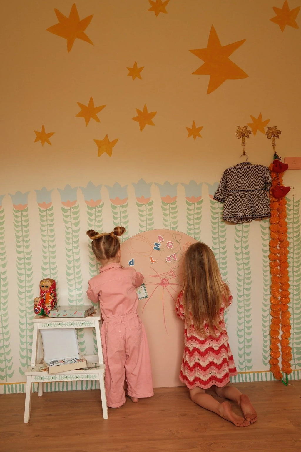 MagPlay Magnetic Wall Decal