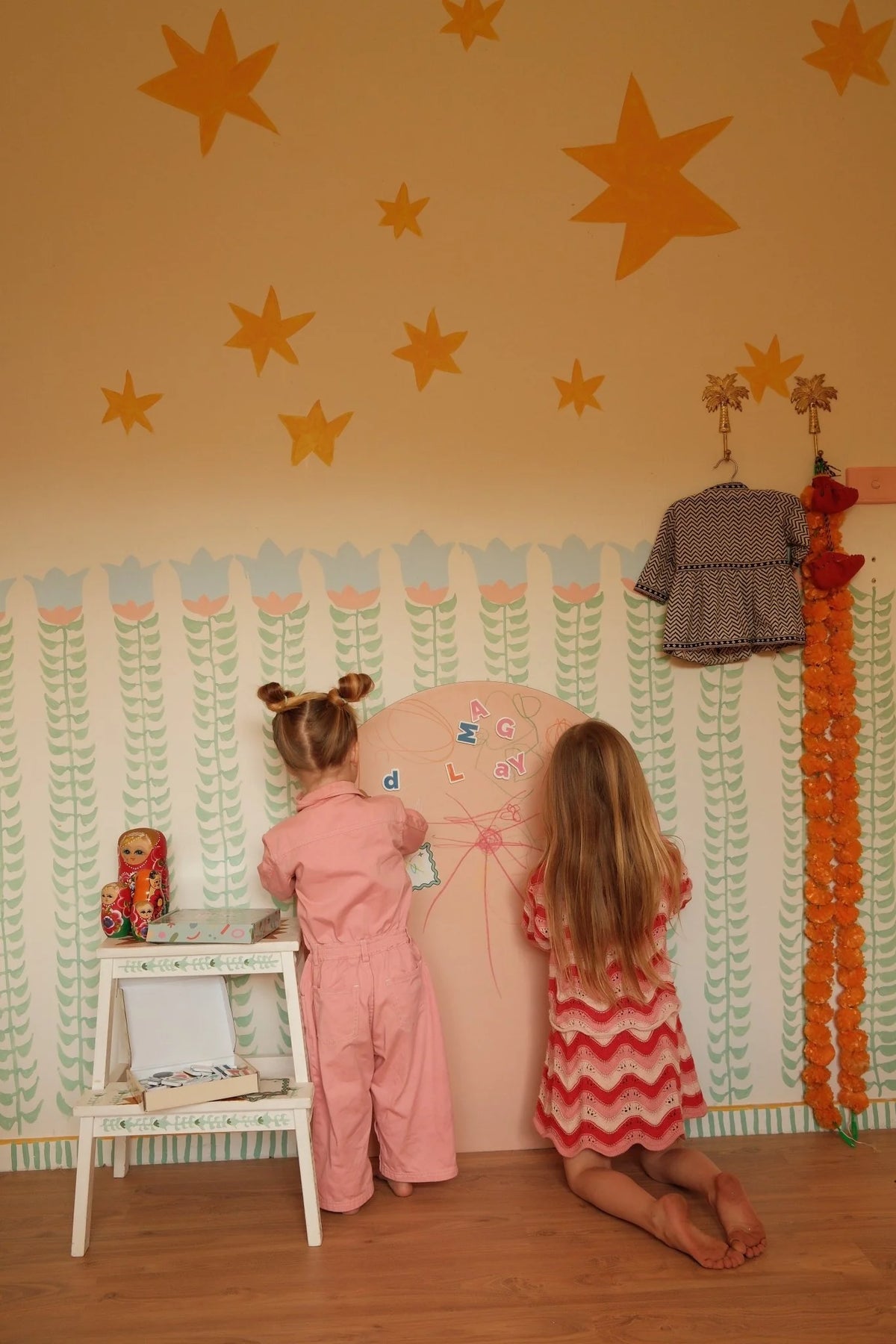 MagPlay Magnetic Wall Decal